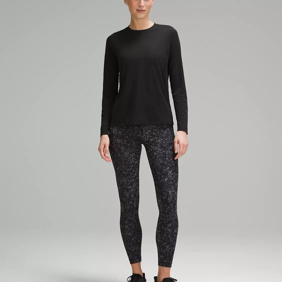 Lululemon, Ultralight Hip-Length Long-Sleeve Shirt, Black, Size 12 - Picture 2 of 5